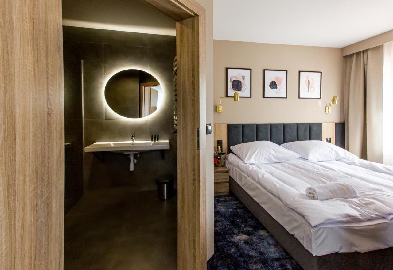 Sucha  Hotel Zodiak المظهر الخارجي الصورة